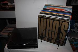 lot 85 image: Record Turntable and Generous Amount of Vinyl Records, covers and records in excellent condition.  Titles as shown in pictures