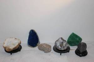 lot 107 image: Various Goedes, Rocks, and Crystals, which includes a Gibeon Meterrite, Pyrite, Calcite, Blue Agate, and other Various Goedes, Rocks and Crystals