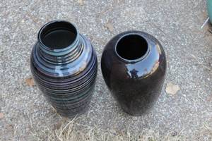 lot 163 image: Two Tall Porcelain vases. Color and style as shown in pictures