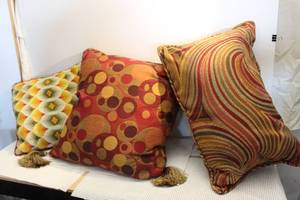 lot 170 image: Throw Pillows, See Photos for Quantity and Styles, and Colors