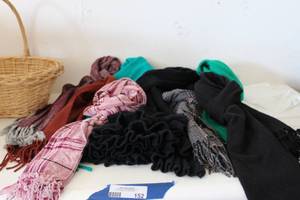 lot 152 image: Large Quantity of Scarfs, Various, Colors, Prints, Material and Legnth