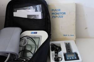 lot 154 image: Reli on Blood Pressure Machine and Pulse Ox Watch