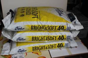 lot 161 image: Water Softner Pelts, (3) 40lb Bag of Water Softner Salt Pellets