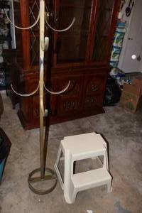 lot 285 image: Plastic step Stool, and Coat rack