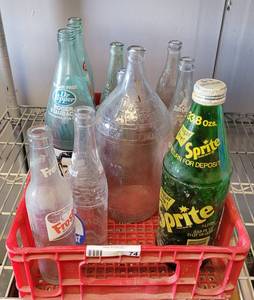 lot 74 image: LOT OF VINTAGE SODA BOTTLES AS SHOWN.