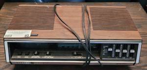 lot 95 image: VINTAGE GENERAL ELECTRIC ALARM RADIO AS SHOWN.