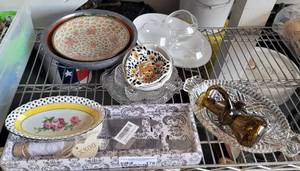 lot 178 image: ASSORTED ITEMS AS SHOWN.