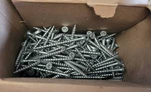 lot 228 image: BOX OF SCREWS AS SHOWN.