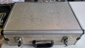 lot 244 image: ALUMINUM CASE WITH CONTENTS AS SHOWN.