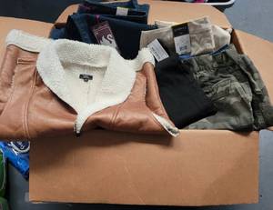 lot 247 image: BOX LOT OF ASSORTED CLOTHING AS SHOWN.