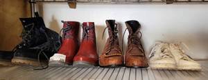 lot 280 image: LOT OF SHOES AS SHOWN.