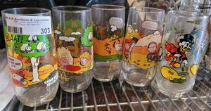 lot 303 image: COLLECTIBLE GLASSES AS SHOWN.