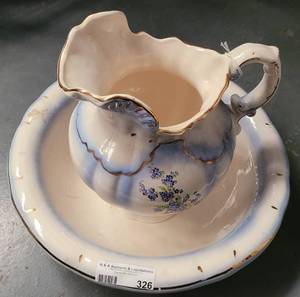 lot 326 image: VINTAGE STYLE WASH BOWL AND PITCHER SET AS SHOWN.