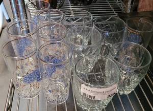 lot 329 image: GLASSWARE AS SHOWN.