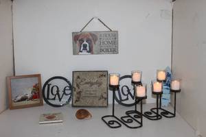 lot 53 image: Variety of Home Decor Items