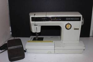 lot 123 image: Kenmore Sewing Machine