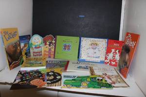 lot 152 image: Selection of Childrens books