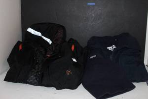 lot 153 image: Mens Coats Cintas and Wallas
