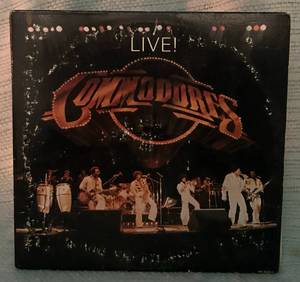 lot 86 image: 1977 Commodores LIVE