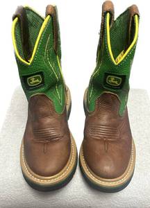 lot 197 image: John Deere Green Cowboy Boots Childs size 13M