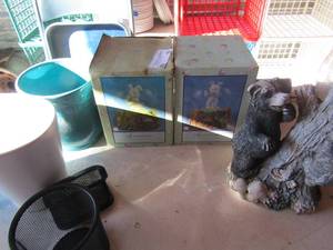 lot 76 image: Bear figurine with wooden tree stumps, 2 new musical water globes and various items for office such as pen holder and business card holder times 2