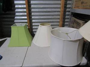 lot 111 image: Green and 2 white lamp shades in good condition qty 3 total, also 55 gold floor lamp with shade unknown working condition