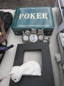 lot 143 image: Cat picture frame, cat dcor, New poker game