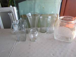 lot 161 image: various clear glass different shape flower vases, qty 7