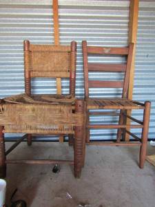 lot 180 image: Wicker and wooden style patio kitchen chairs used for either qty 2