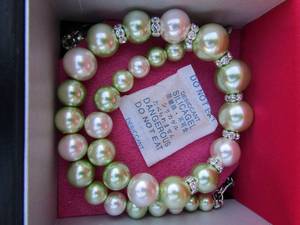 lot 215 image: Nikki Chu Jewelry Sets NIB QTY 2   x$$