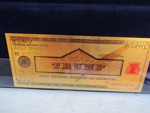 lot 221 image: GOLD Trump Bill  IN CASE NEW