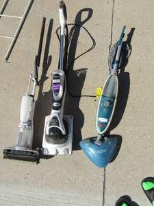 lot 32 image: hoover jet stream floor cleaner with broken handle, shark carpet and hardwood floor cleaner, dirt devil mop vac