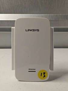 lot 13 image: Linksys WiFi RE6300 Range Extender