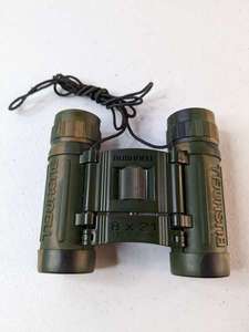 lot 37 image: Bushnell 8 x 21 binoculars