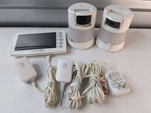lot 48 image: Summer Infant PZK-962R BabyMonitor w 2 Cameras