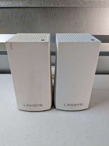 lot 62 image: 2 - LINKSYS Wifi Extender WHW01 White