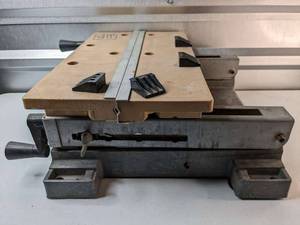lot 145 image: Black & Decker Bench Top WorkMate 79-020 Type 1