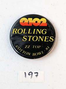 lot 197 image: Rolling Stones ZZ Top Cottom Bowl 81 Pinback Button Pin Vintage Q102