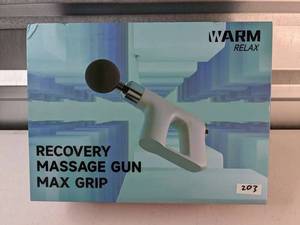 lot 203 image: Warm Relax RECOVERY MASSAGE GUN w Max Grip, 5-Speed, 4 Heads - NEW