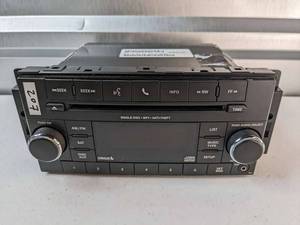 lot 207 image: Chrysler Dodge Caravan 12-17 (P05091258AC) OEM Factory CD Radio Deck