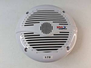 lot 238 image: BOSS Marine Speakers MR60W 4 Ohms 200 Watt - Single