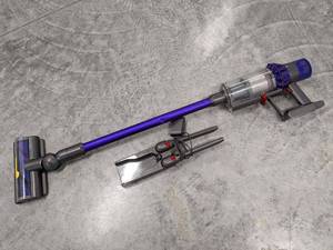 lot 268 image: Dyson Cyclone V10 Animal Vacuum