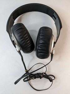 lot 280 image: Sony MDR-XB500 Over the Ear Headphones Wired