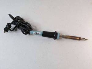 lot 288 image: WELLER W100 100 Watt 120v Soldering Iron