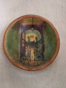 lot 46 image: Vintage American Folk Art - painted wooden bowl -Rue Roya New Orleans - The Wishing Gates