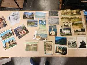 lot 47 image: Generous selection of postcards