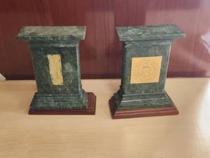lot 17 image: Texas Christian University marble and wood bookends