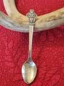 lot 75 image: Vintage collectible spoons - Rolex
