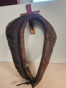 lot 210 image: Vintage leather horse collar yolk