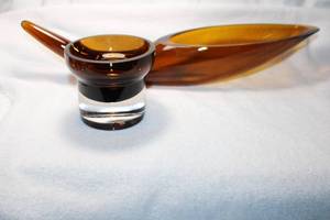 lot 21 image: Blenko Art Glass Cornucopia Horn Dish in Golden Amber. Circa 1950s. Model 964-S. 16.5L x 3H x 4W Designed by Winslow Anderson.